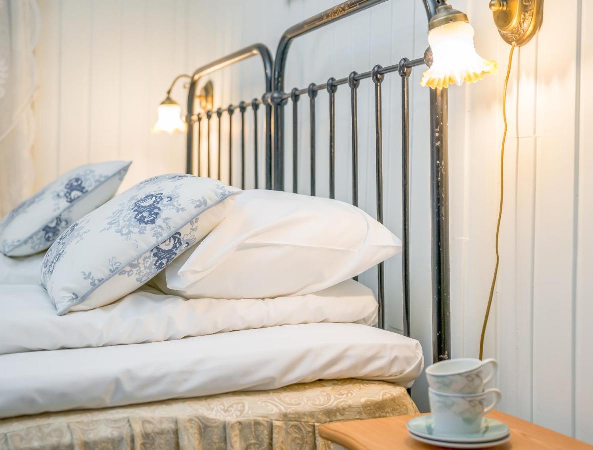 Gloppen Hotell - By Classic Norway Hotels Sandane Exterior photo