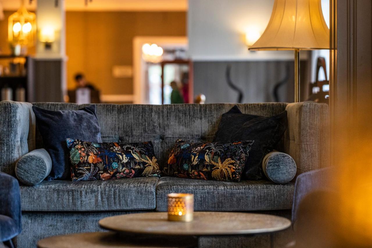 Gloppen Hotell - By Classic Norway Hotels Sandane Exterior photo